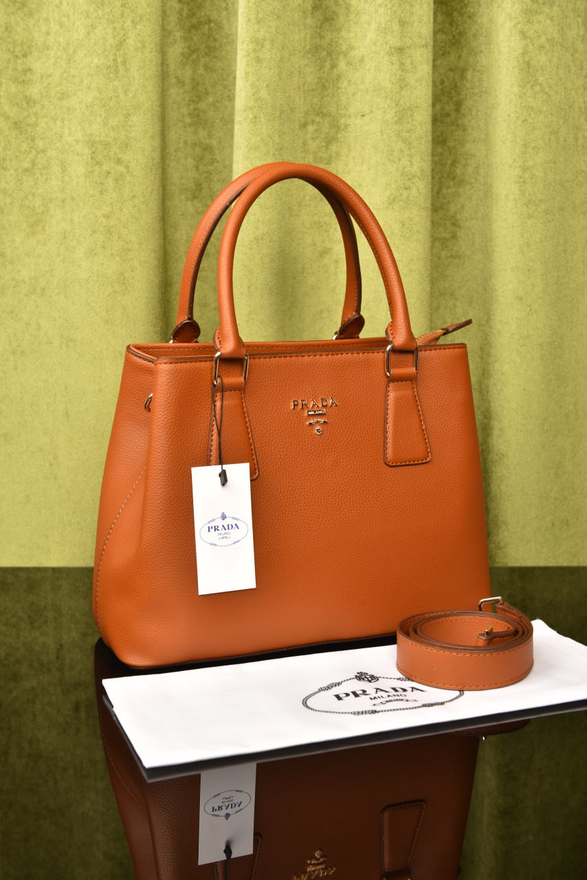 Petit sac en cuir Saffiano