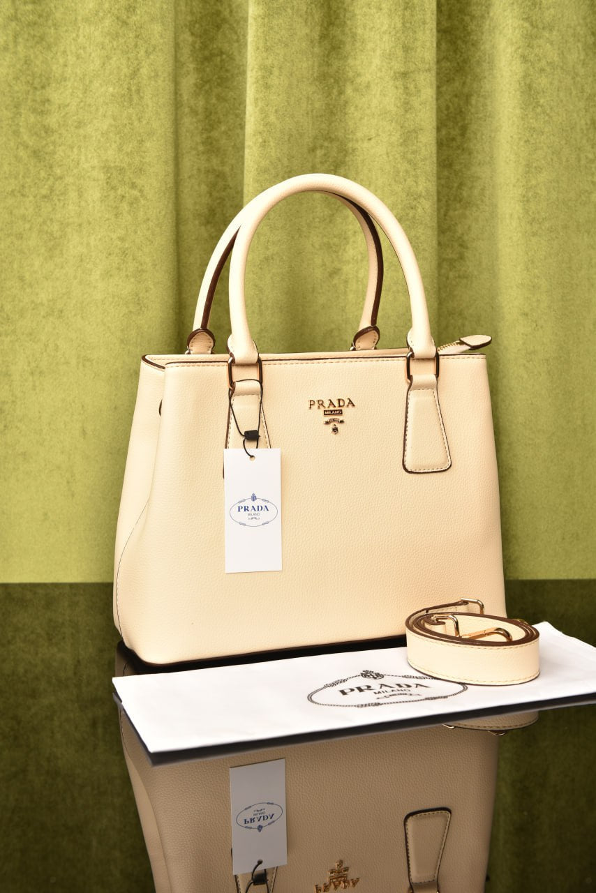 Petit sac en cuir Saffiano