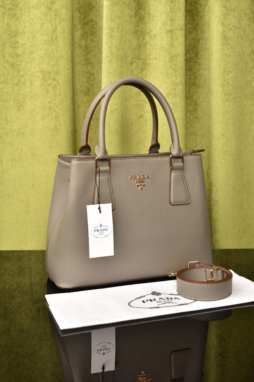 Petit sac en cuir Saffiano