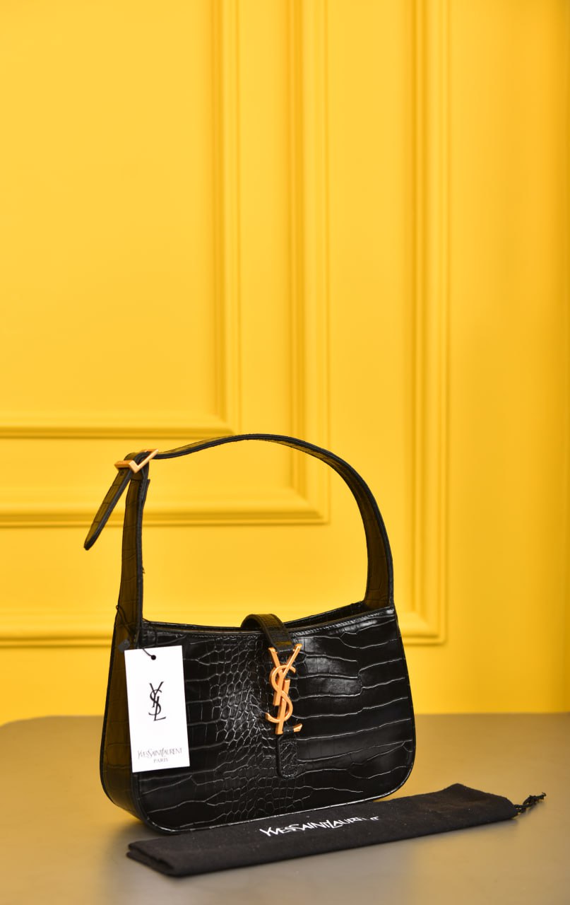 Le 5 A 7 Hobo Bag