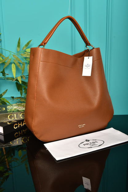 Grand sac bandoulière en cuir