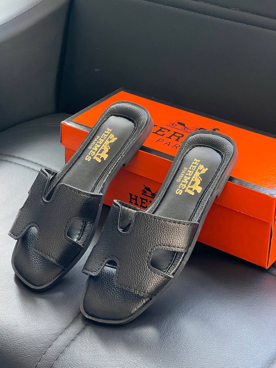 HRM Slipper