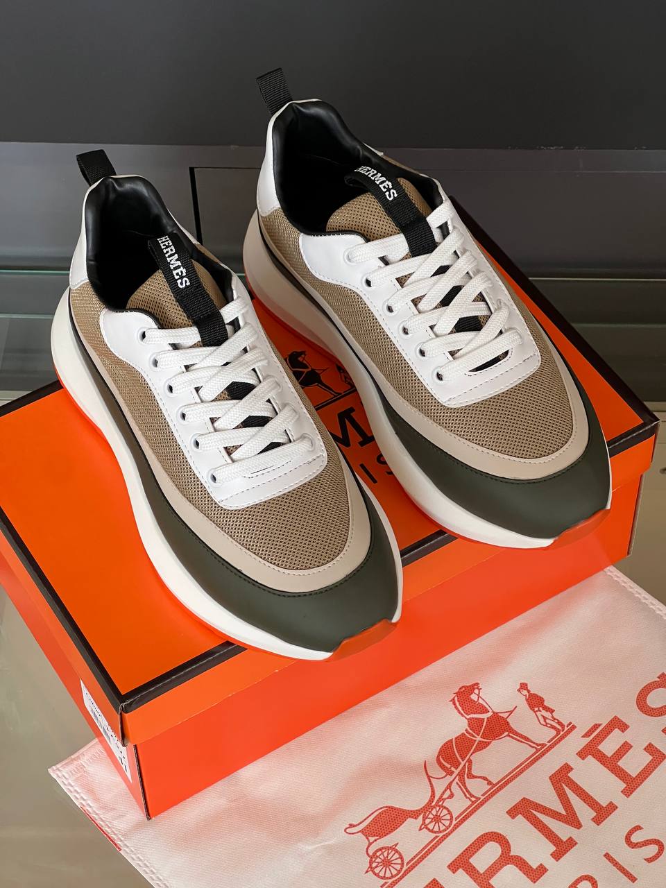 HRMS New Sneakers